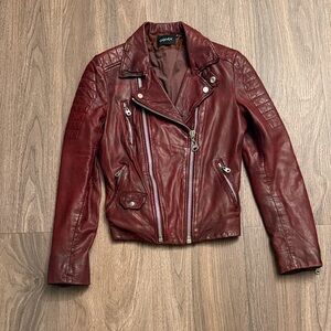 Doma Burgundy Leather motorcycle jacket, silver zippers